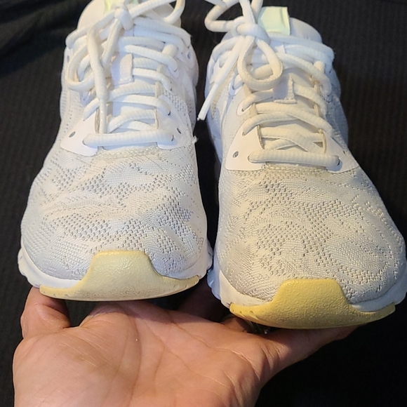 Nike Air Lace Design Sneakers - Picture 6 of 16